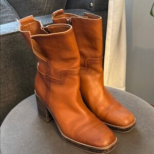 Franco Sarto Evette Western Boots Womens 8 Block Heel Hard Finished Leather